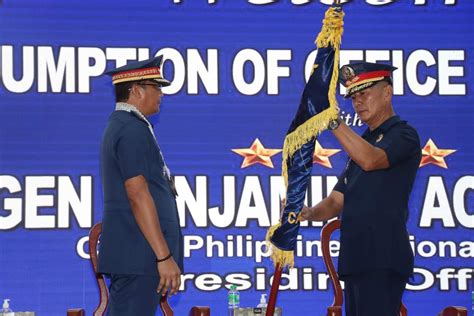 pnp calabarzon key officers|Calabarzon has new top cop .